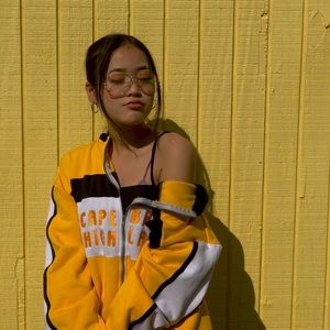 Meet your Posher, Zaza